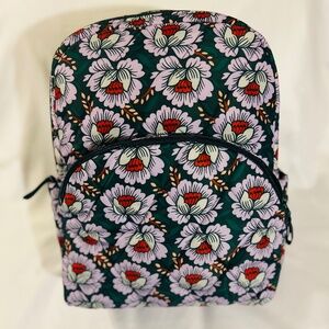 Vera Bradley Essential Ultralight Water-Resistant Backpack. New With Tags